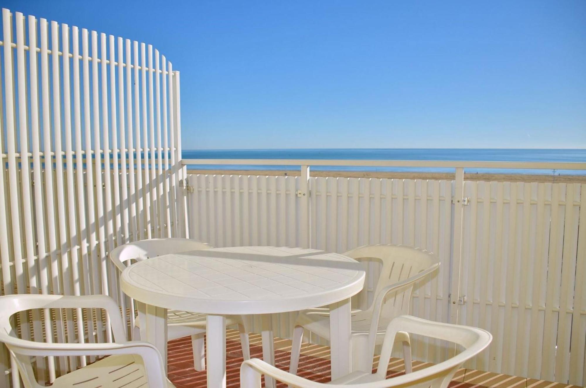 Lovely Seaview Flat - Beahost *
